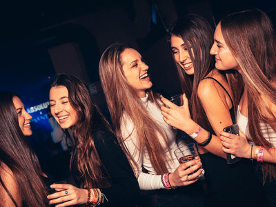 fiesta universal barcelona