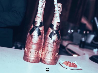 Code vestimentaire Pacha Barcelona