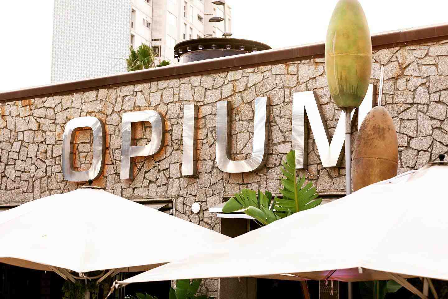 opium barcelone