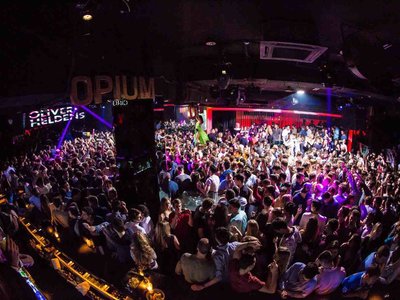 opium barcelona montag party