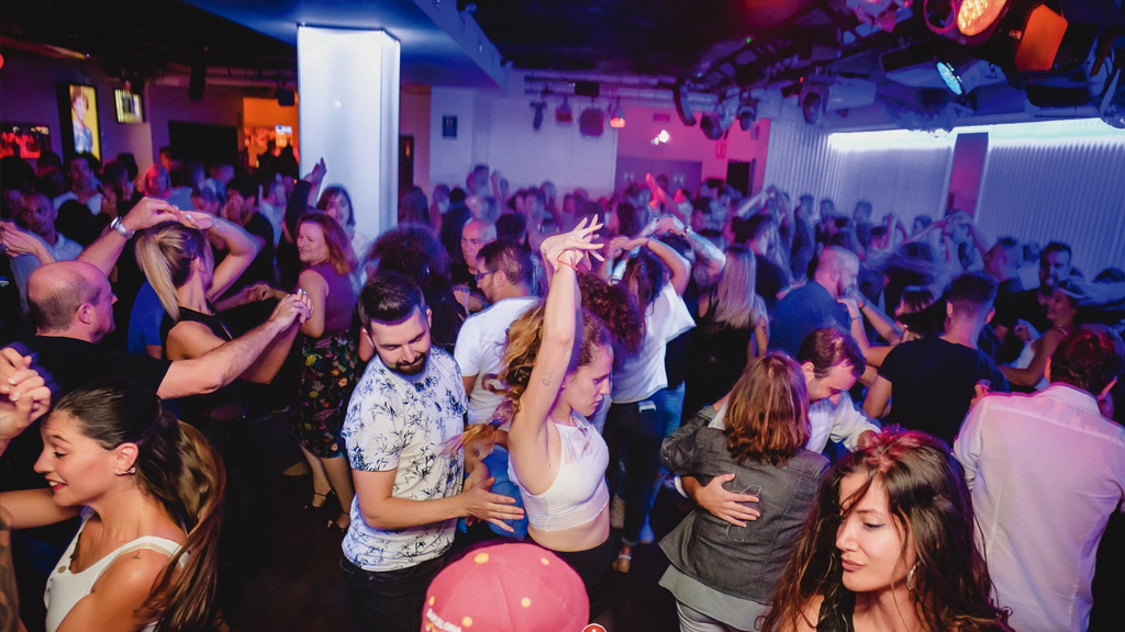 Salsa clubs in Barcelona | Barcelona-Home