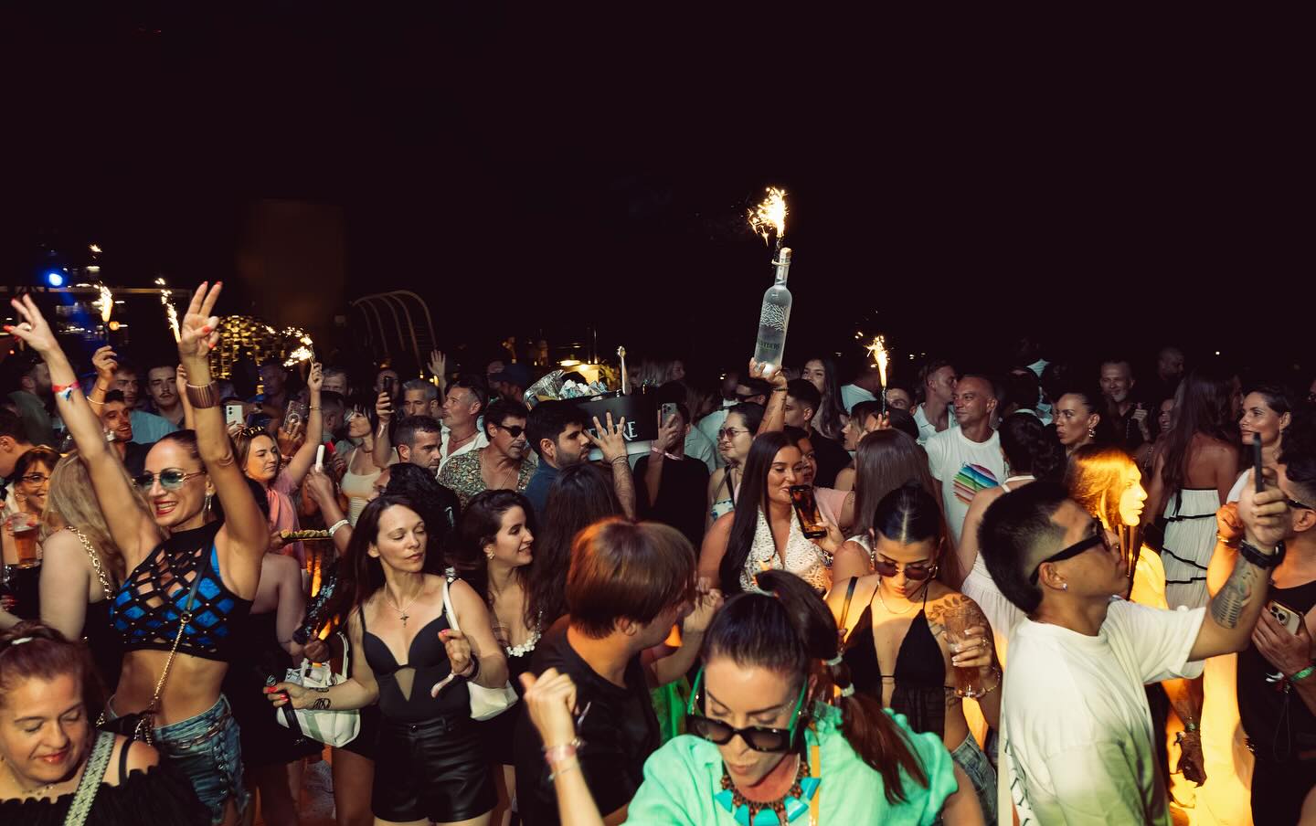 mesas vip sls barcelona
