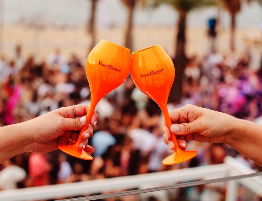 wet deck vip table booking